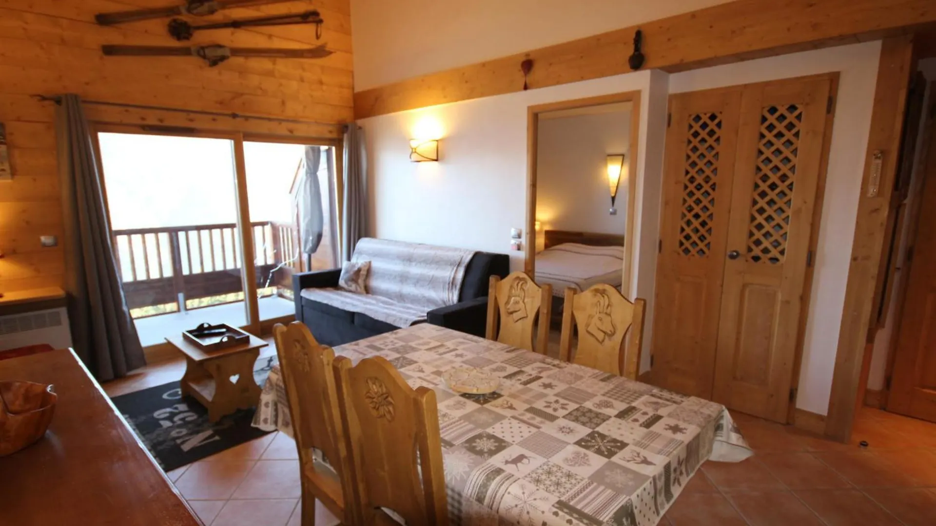 Superbe 3 Pieces Avec Balcon Et Acces Piscine A Bisanne 1500, Ideal Pour 6 Personnes - Fr-1-293-114